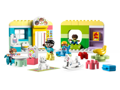 LEGO 10992 DUPLO - LIFE AT THE DAYCARE CENTER