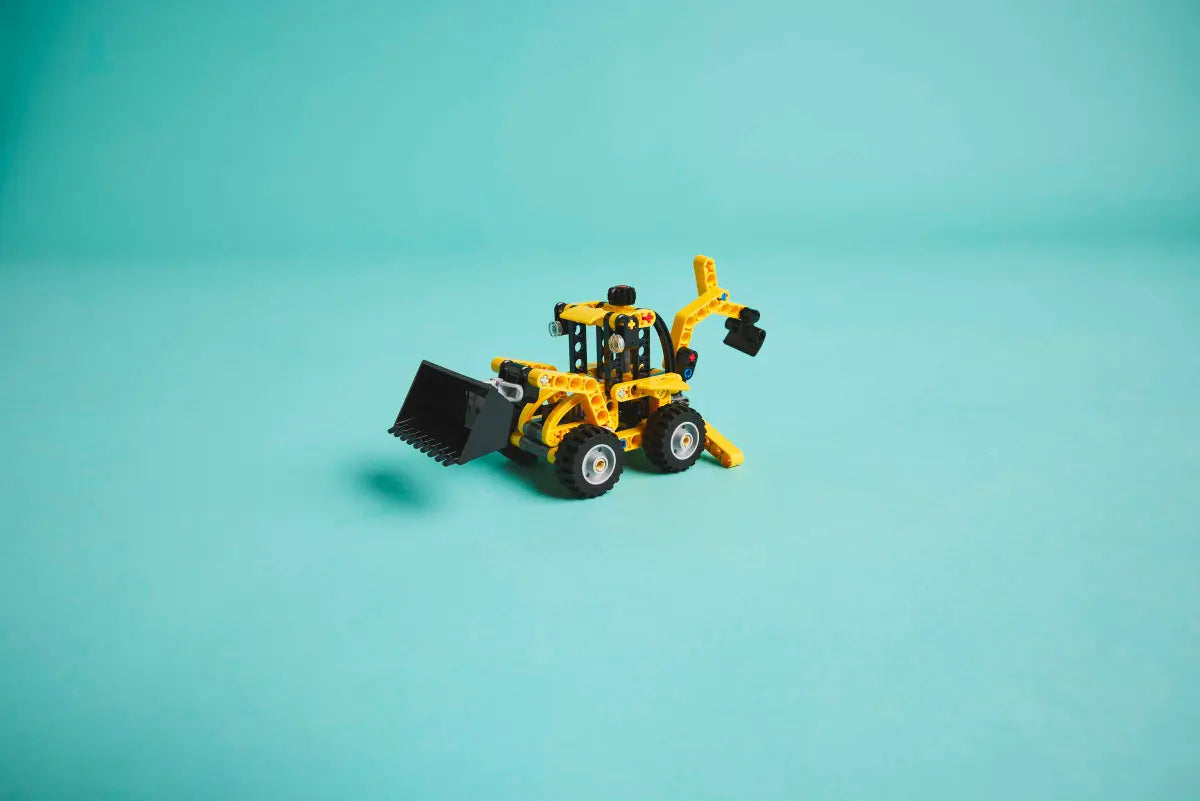 LEGO TECHNIC 42197 BACKHOE LOADER